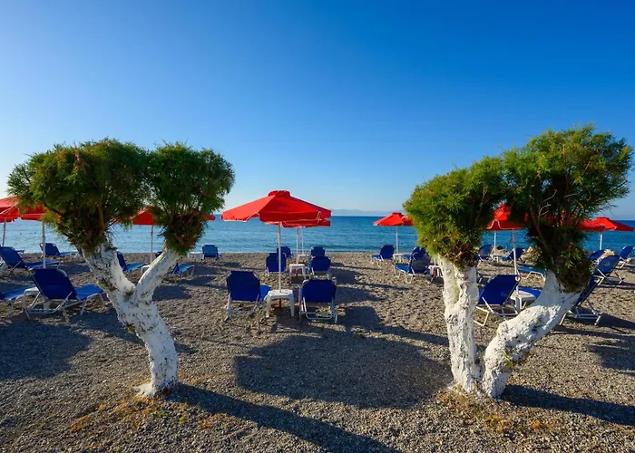 Bayside Hotel Katsaras